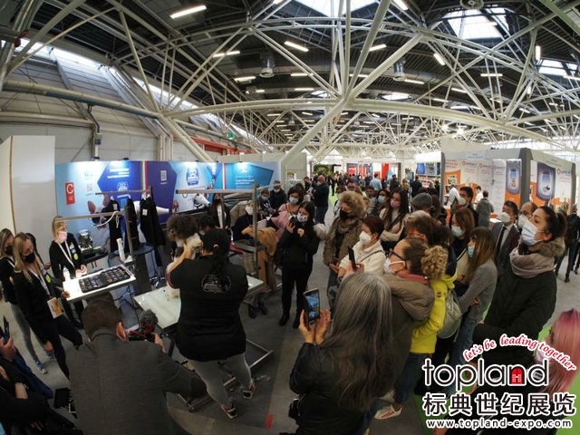 2023年意大利博洛尼亞國(guó)際寵物用品展（Zoomark International）是歐洲領(lǐng)先的寵物行業(yè)展覽會(huì)；將于2023年5月15-17 日在意大利博洛尼亞展覽中心舉辦。