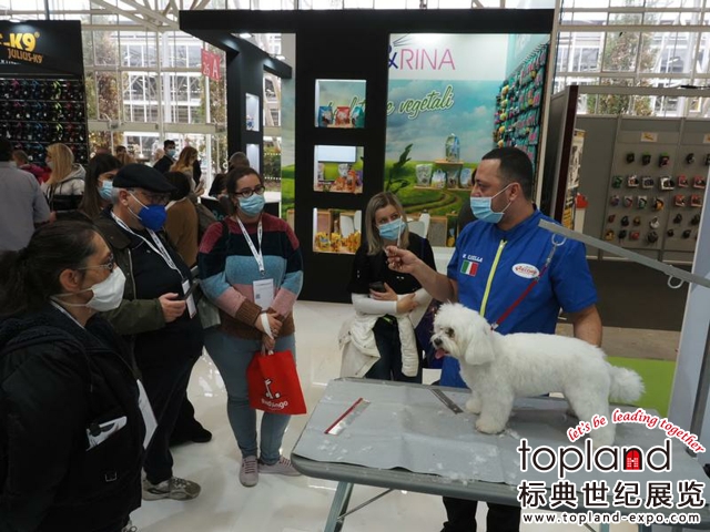 2023年意大利博洛尼亞國(guó)際寵物用品展（Zoomark International）是歐洲領(lǐng)先的寵物行業(yè)展覽會(huì)；將于2023年5月15-17 日在意大利博洛尼亞展覽中心舉辦。